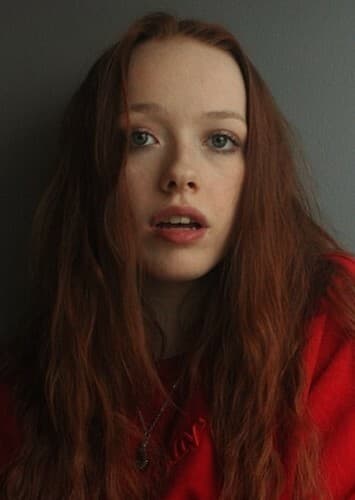 Amybeth McNulty