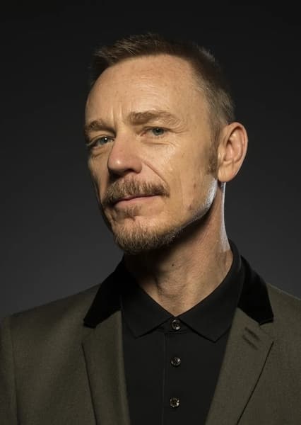 Ben Daniels