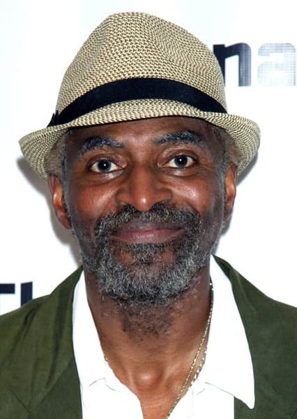 Carl Lumbly