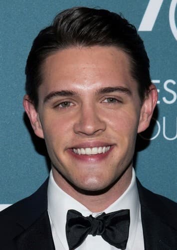 Casey Cott