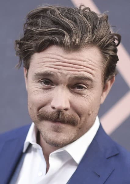 Clayne Crawford