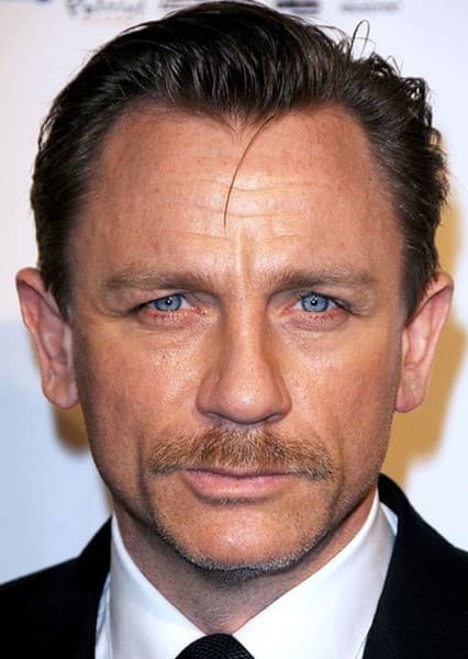 Daniel Craig