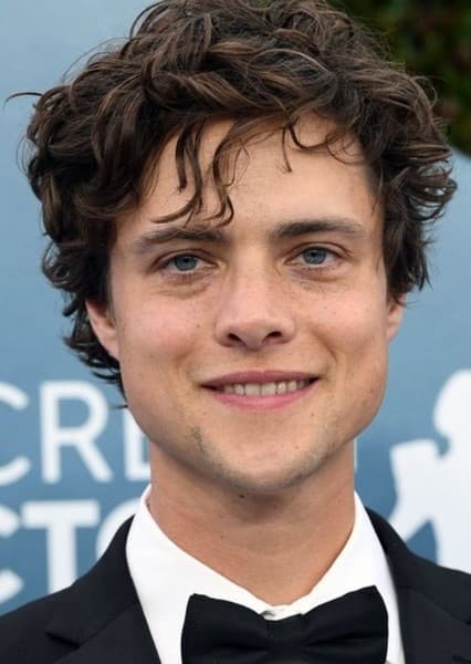Douglas Smith