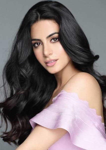Emeraude Toubia