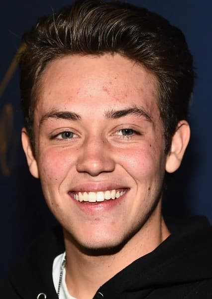 Ethan Cutkosky