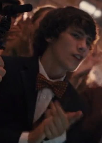 Greg De Lois (Carrie 2013)