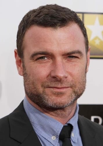 Liev Schreiber