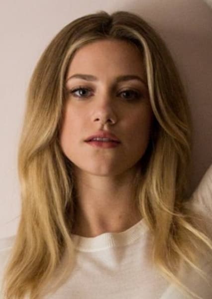 Lili Reinhart