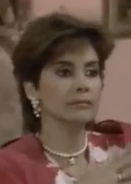 Lucrecia Santillana de Miranda