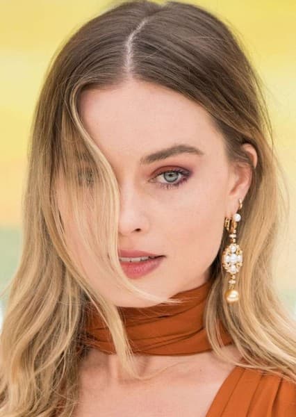 Margot Robbie
