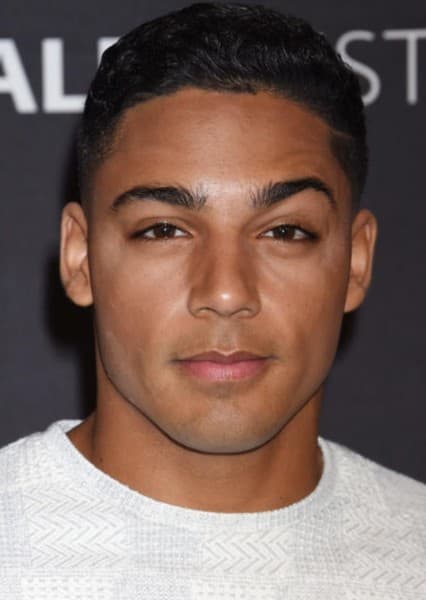 Michael Evans Behling