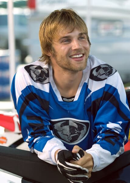 Mike Vogel