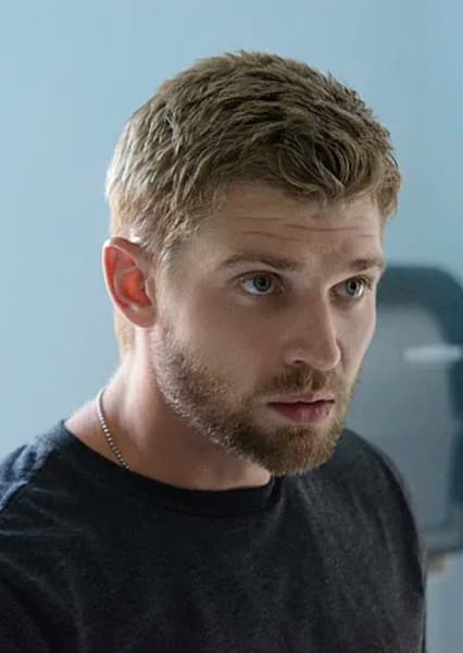Mike Vogel