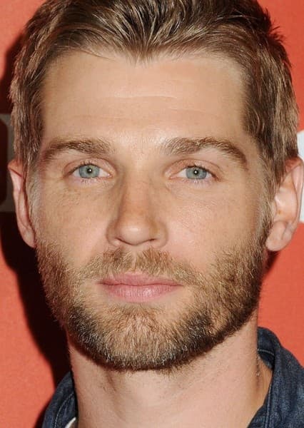 Mike Vogel