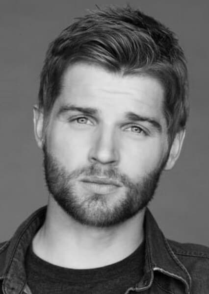 Mike Vogel