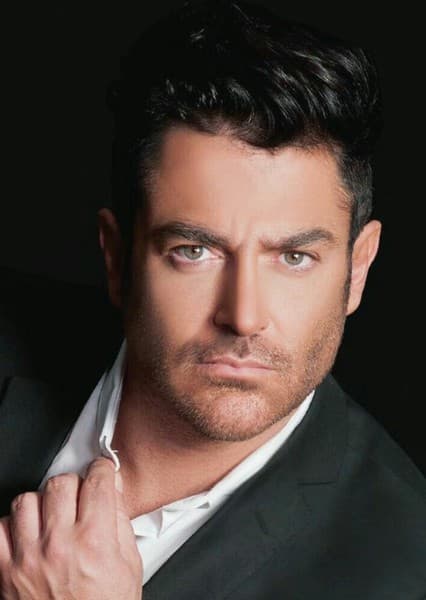 Mohammad Reza Golzar