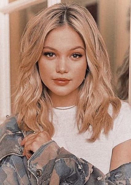 Olivia Holt