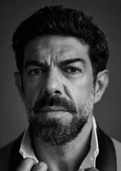 Pierfrancesco Favino