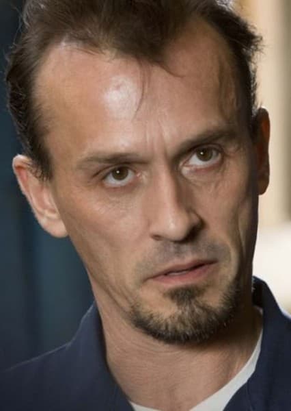 Robert Knepper