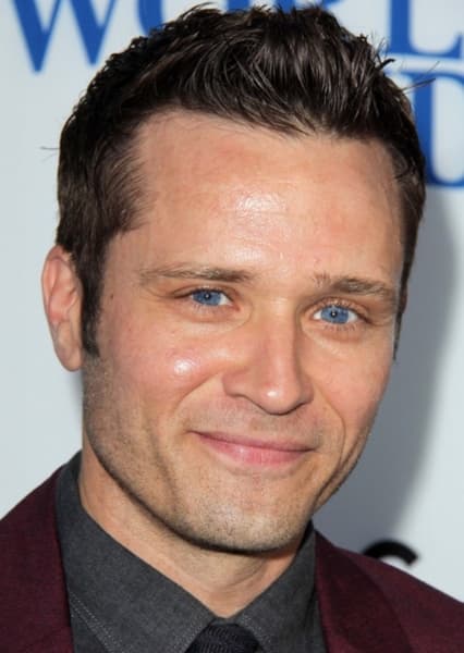 Seamus Dever