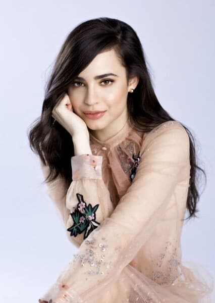 Sofia Carson
