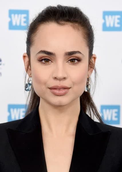 Sofia Carson