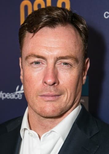 Toby Stephens