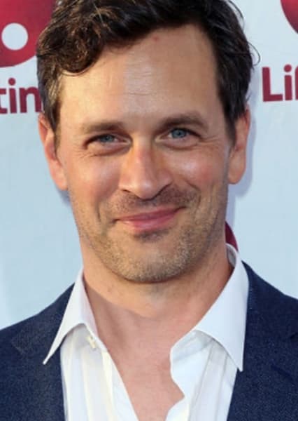 Tom Everett Scott
