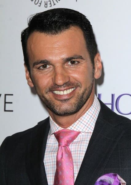 Tony Dovolani
