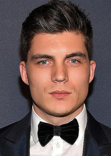 Zane Holtz