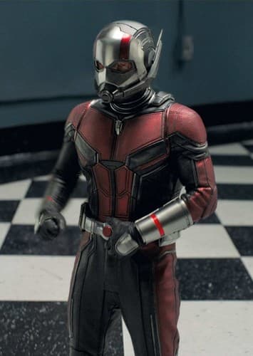 Человек-муравей