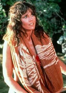 Chelsea Thayer Wayne