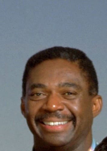 Macintosh "Mac" Robinson