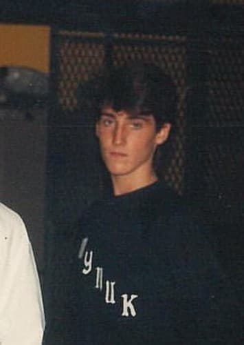Jonathan Knight (young)