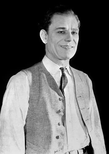 Lon Chaney