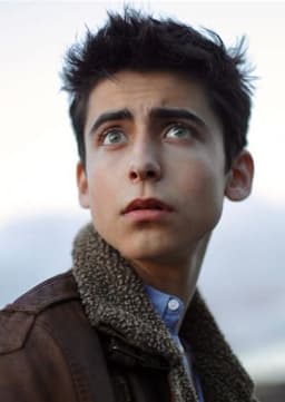 AIDAN GALLAGHER