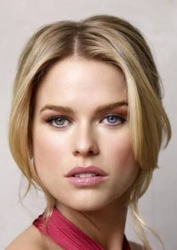 Alice Eve