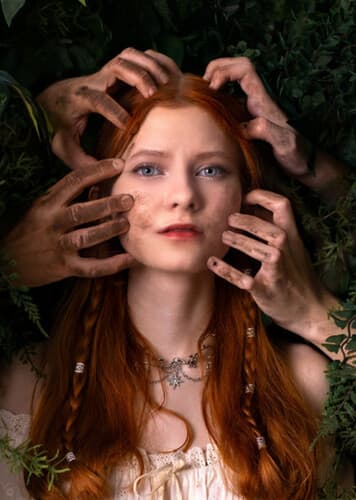 Bears & Wolves - Lilith Max