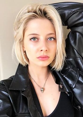 Bridgette Sanderwick