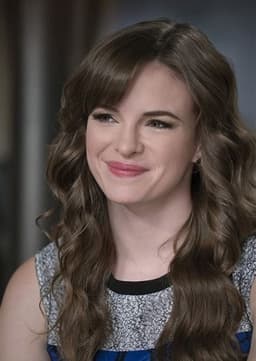 Caitlin Snow