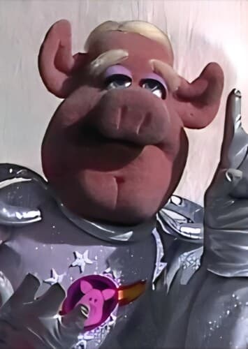 Captain Link Hogthrob