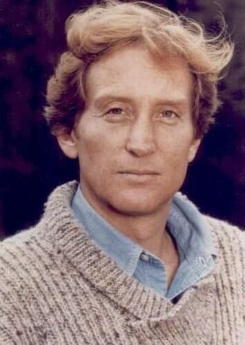Charles Dance