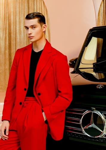 Chris Decker-Morningstar