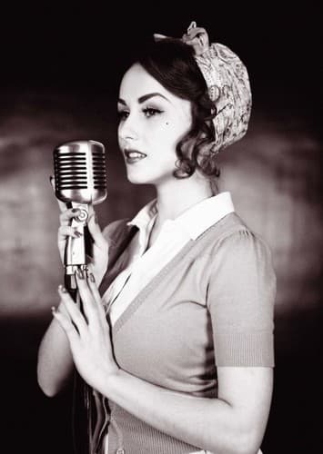 Female Singer/Dancer