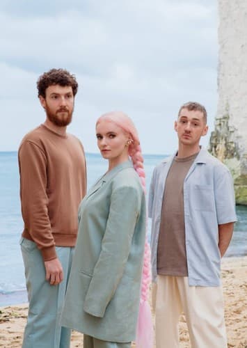 Clean Bandit