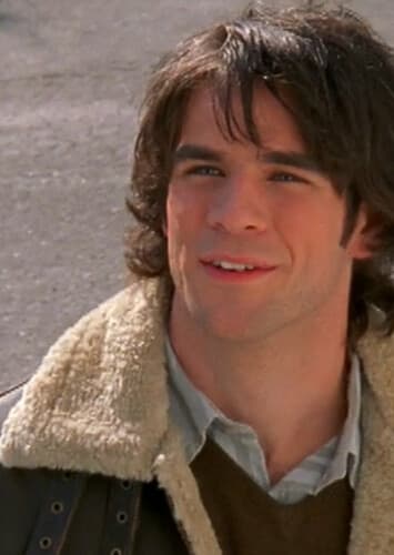 Eddie Cahill