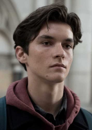 Fionn Whitehead