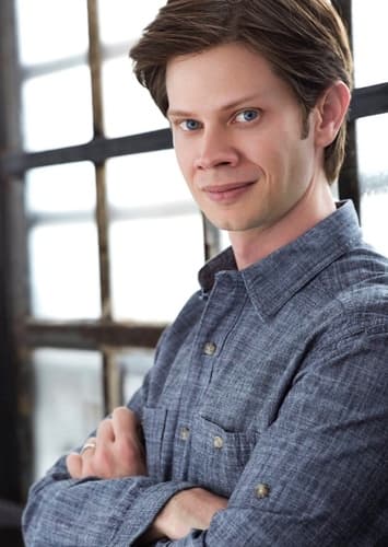 Hermes (Portrayal by Lee Norris)