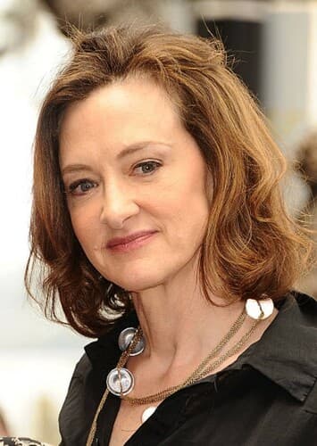 Joan Cusack