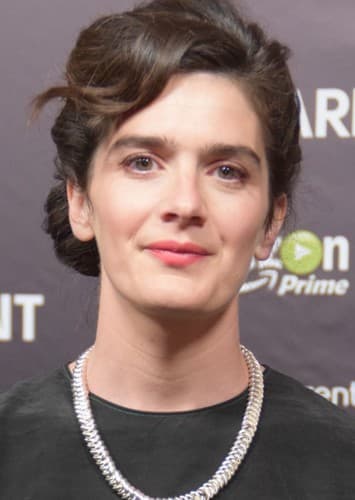 Elisha Kowalski ( mother of Joker )